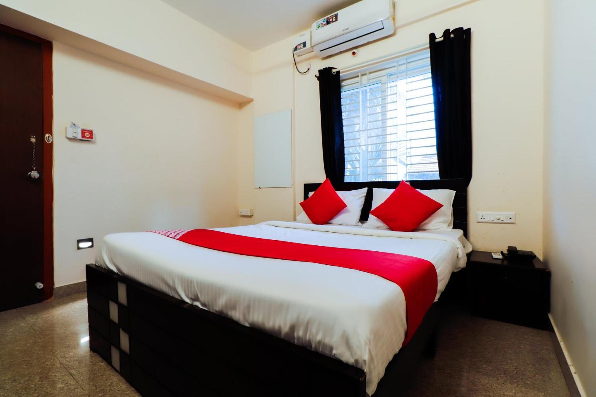 Hotel Super Gn Collection O Near Rajajinagar Industrial Estate Bangalore Exterior foto